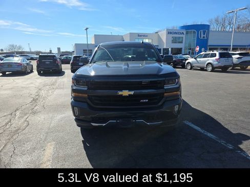 Used 2018 Chevrolet Silverado 1500 LT w/ All Star Edition image 2
