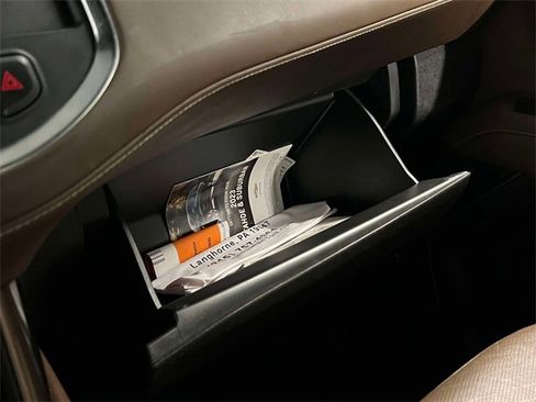 Used 2023 Chevrolet Tahoe High Country image 32