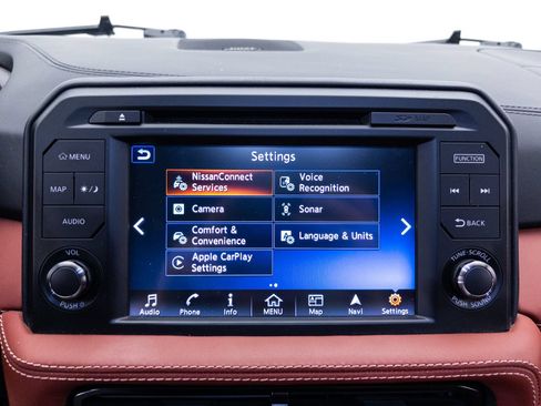 Used 2020 Nissan GT-R Premium w/ Premium Interior Package AWD/4WD image 32