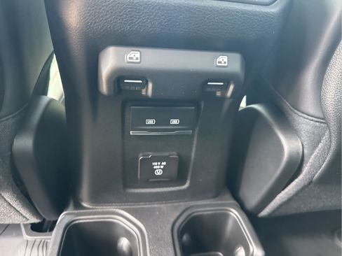 New 2026 Jeep Gladiator Rubicon w/ Safety Group AWD/4WD image 16