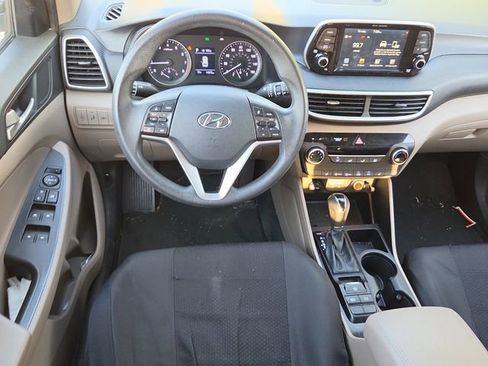 Used 2020 Hyundai Tucson Value w/ Cargo Package FWD image 12
