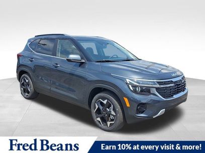 New 2025 Kia Seltos EX w/ EX Sunroof Package