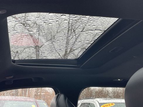 Used 2022 Jeep Grand Cherokee Altitude image 37