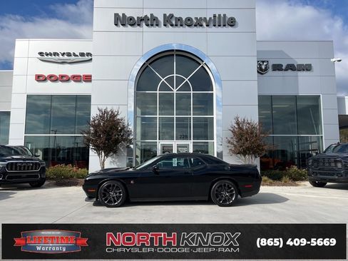 Used 2022 Dodge Challenger R/T Scat Pack image 2