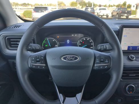 Used 2024 Ford Maverick Lariat w/ Black Appearance Package FWD image 16