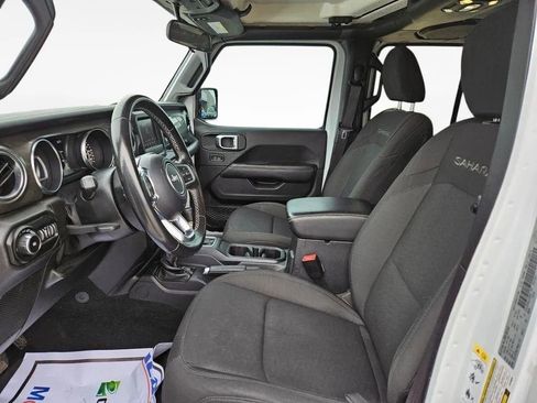 Used 2020 Jeep Wrangler Unlimited Sahara image 24