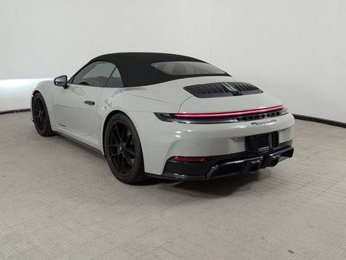 Used 2026 Porsche 911 Carrera GTS image 3