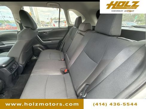 Used 2025 Toyota RAV4 LE FWD image 22
