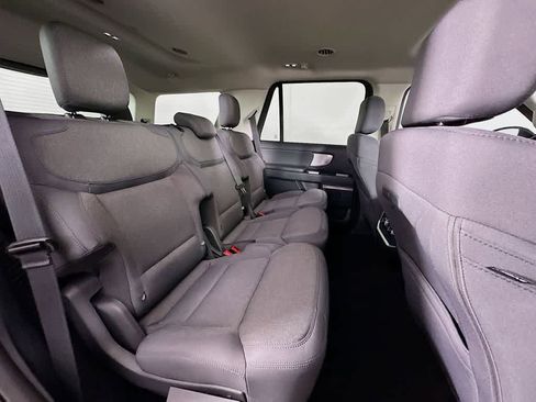 New 2026 Ford Expedition Active RWD image 31