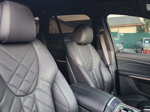 Used 2023 BMW X5 xDrive40i w/ M Sport Package image 22