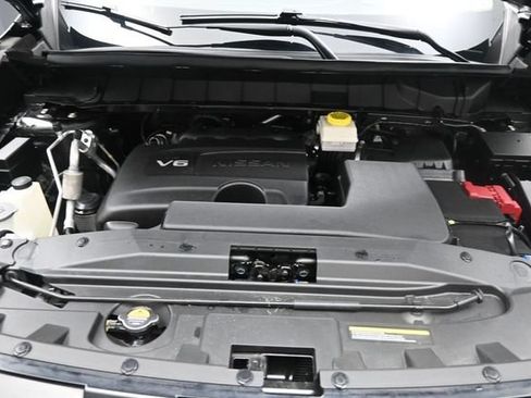 Used 2023 Nissan Pathfinder Platinum AWD/4WD image 37