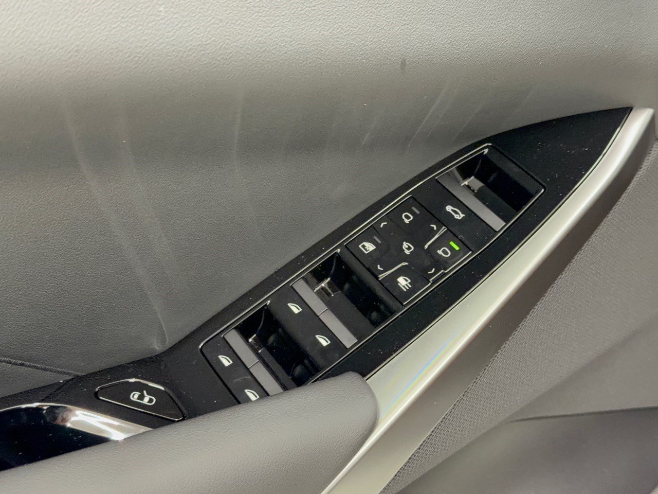 New 2027 BMW X5 M xDrive40i AWD/4WD image 15