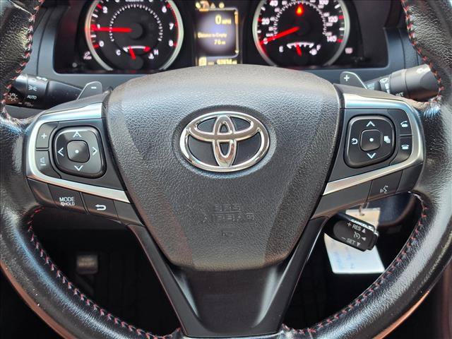 Used 2016 Toyota Camry SE FWD image 23