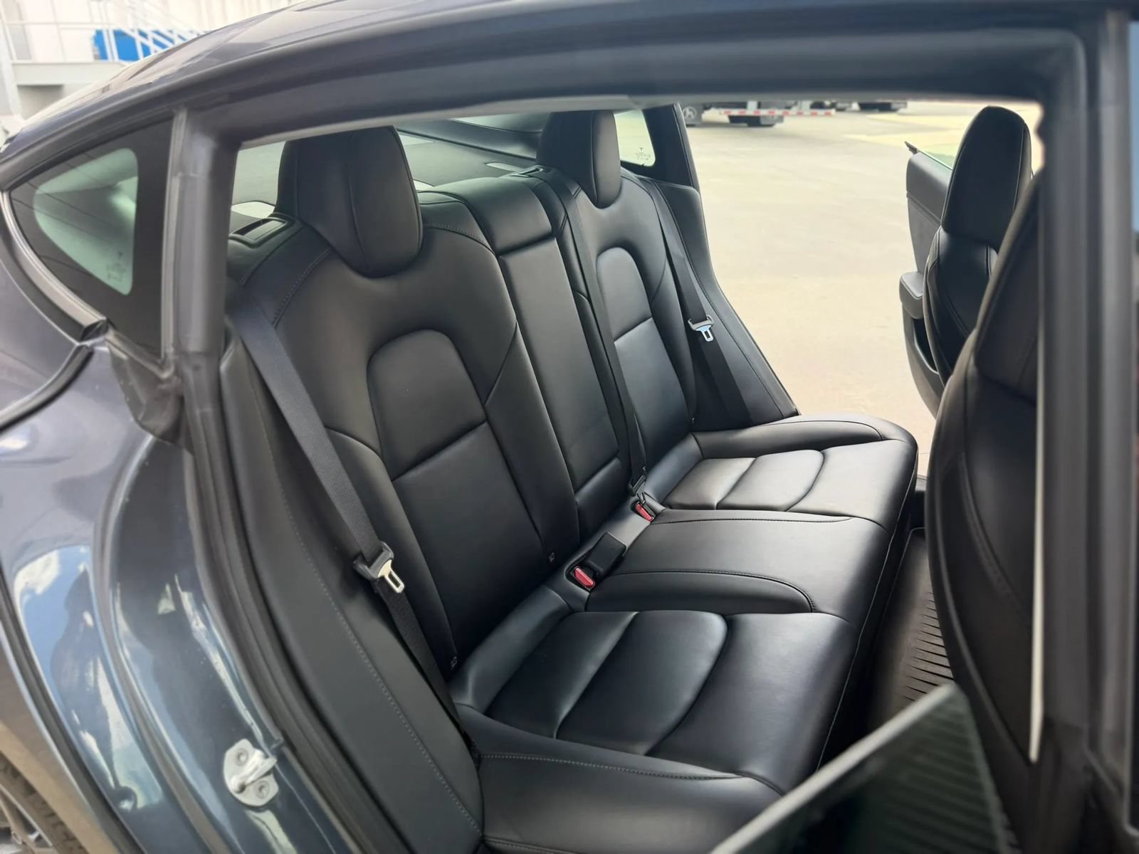 Used 2022 Tesla Model 3 Long Range AWD/4WD image 23