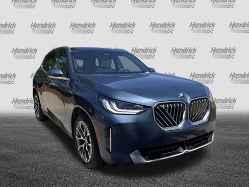 Certified 2025 BMW X3 xDrive30i AWD/4WD image 2