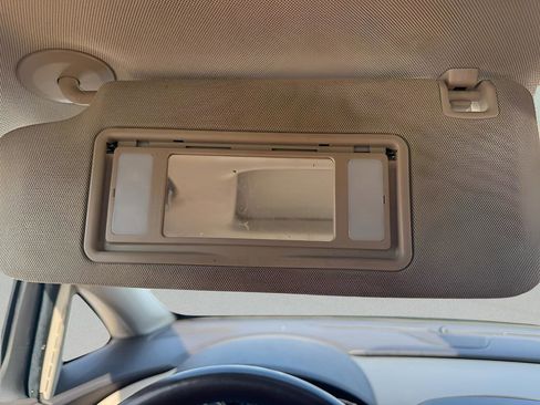 Used 2014 Buick Verano Leather FWD image 23
