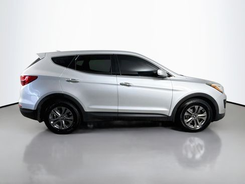 Used 2016 Hyundai Santa Fe Sport FWD image 11