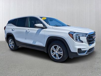 Used 2024 GMC Terrain SLE