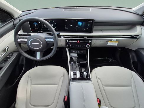 New 2026 Hyundai Tucson SEL FWD image 11