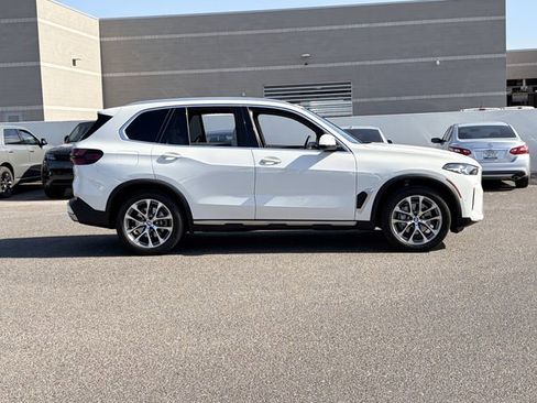 Used 2024 BMW X5 sDrive40i w/ Parking Assistance Package RWD image 5
