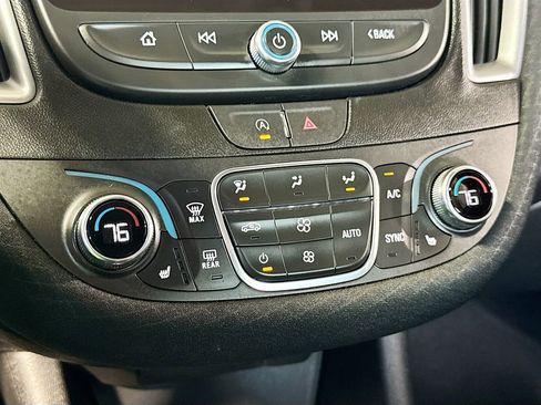 Used 2024 Chevrolet Malibu LT FWD image 27