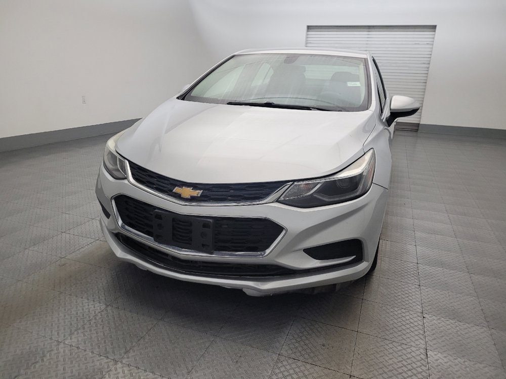 Used 2018 Chevrolet Cruze LT w/ Convenience Package FWD image 15