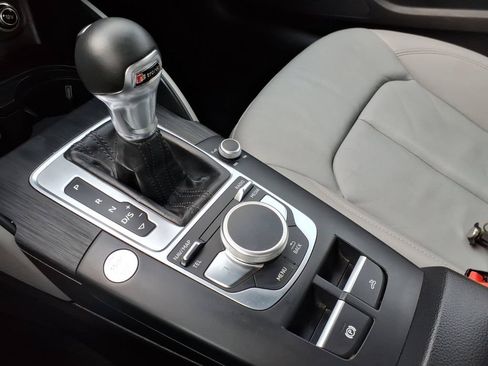 Used 2018 Audi A3 2.0T Premium FWD image 22