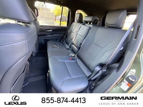 New 2025 Lexus LX 700h Overtrail image 13