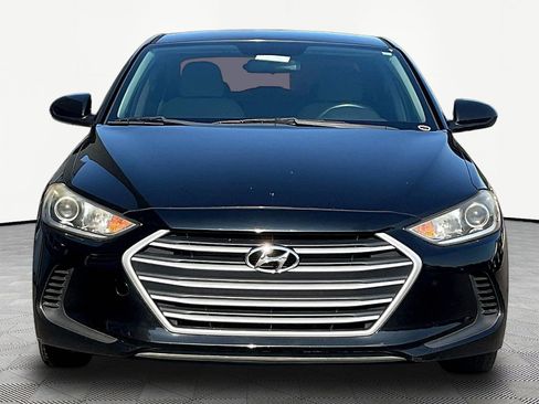 Used 2018 Hyundai Elantra SEL FWD image 2
