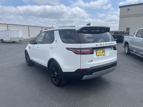 Used 2017 Land Rover Discovery HSE AWD/4WD image 6