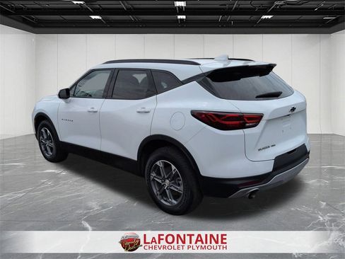 Certified 2024 Chevrolet Blazer LT w/ Convenience Package image 6