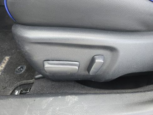 Used 2017 Toyota Corolla L image 22