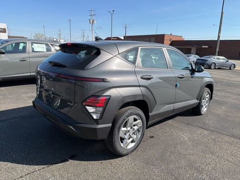 New 2026 Hyundai Kona SE AWD/4WD image 7