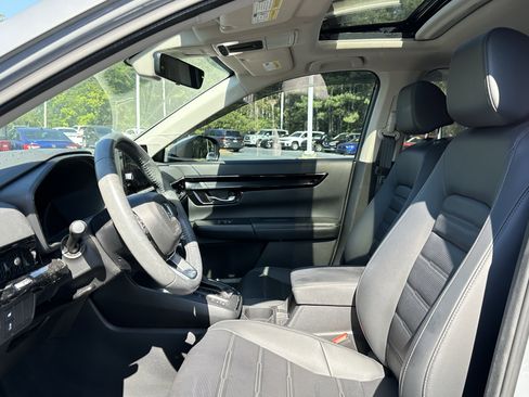 Used 2024 Honda CR-V EX-L image 7