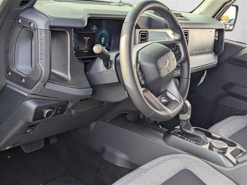 New 2025 Ford Bronco Big Bend image 3