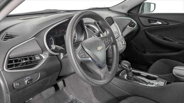 Used 2023 Chevrolet Malibu LT FWD image 22