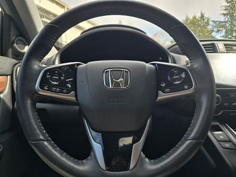 Used 2020 Honda CR-V Touring image 4