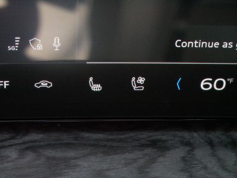 Used 2025 Audi Q5 Prestige image 33