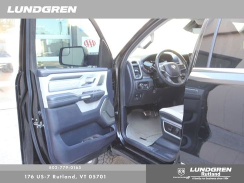 Used 2023 RAM 1500 Limited image 11