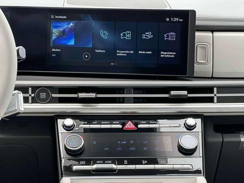 New 2025 Hyundai Santa Fe SEL FWD image 19