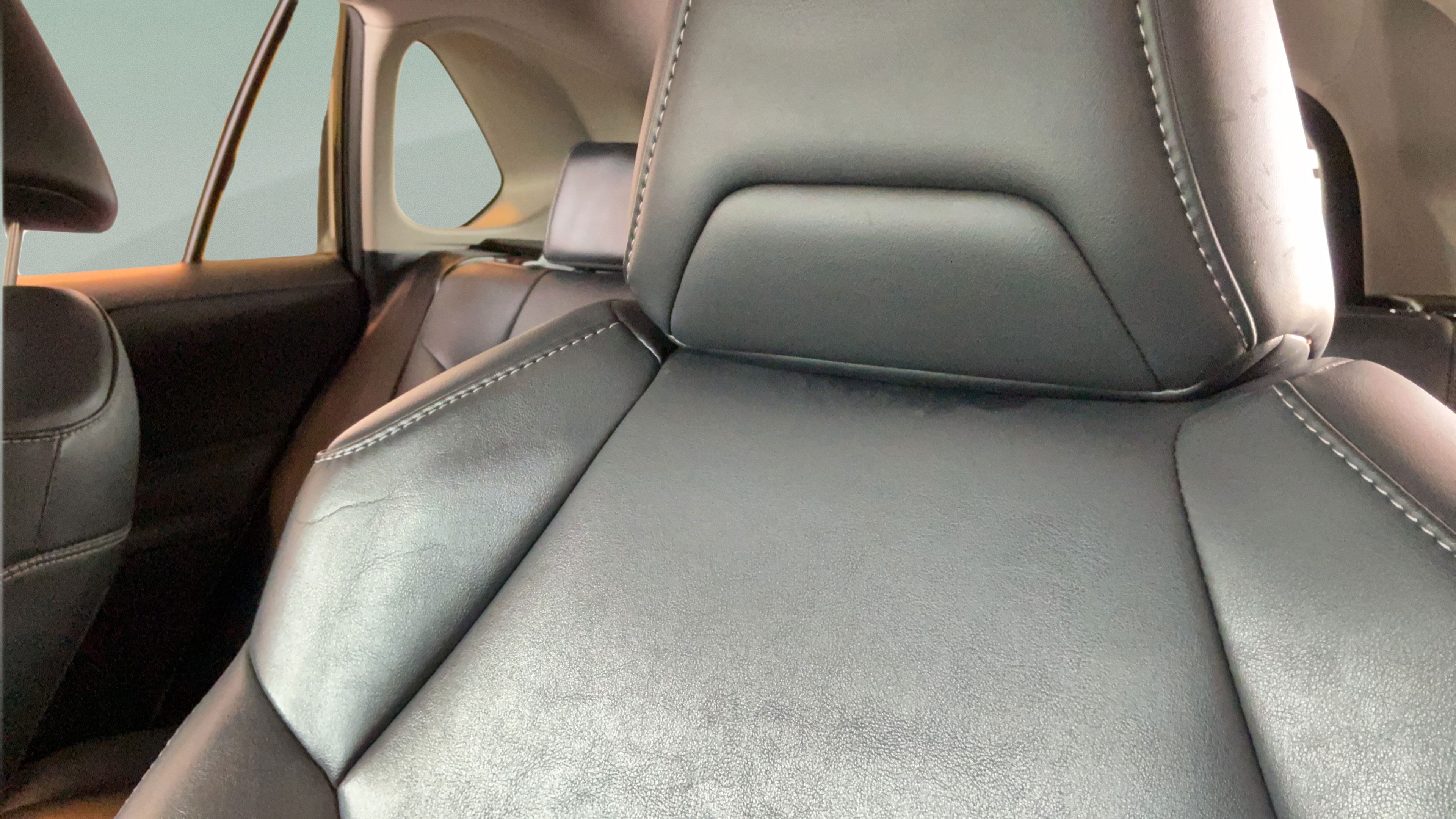 Used 2019 Toyota RAV4 XLE Premium w/ Advanced Technology Package FWD image 27
