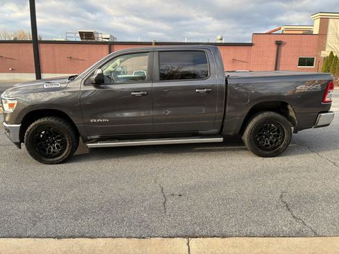 Used 2019 RAM 1500 Big Horn image 9