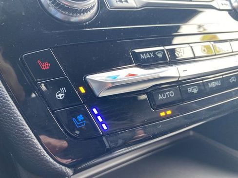 Used 2023 Ford Explorer Limited image 47