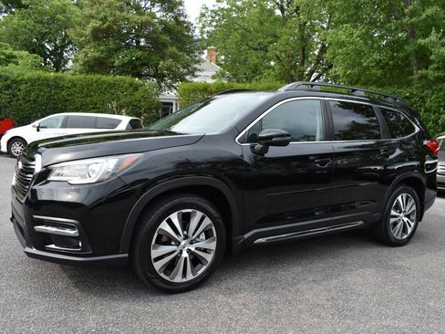 Used 2021 Subaru Ascent Limited AWD/4WD image 2