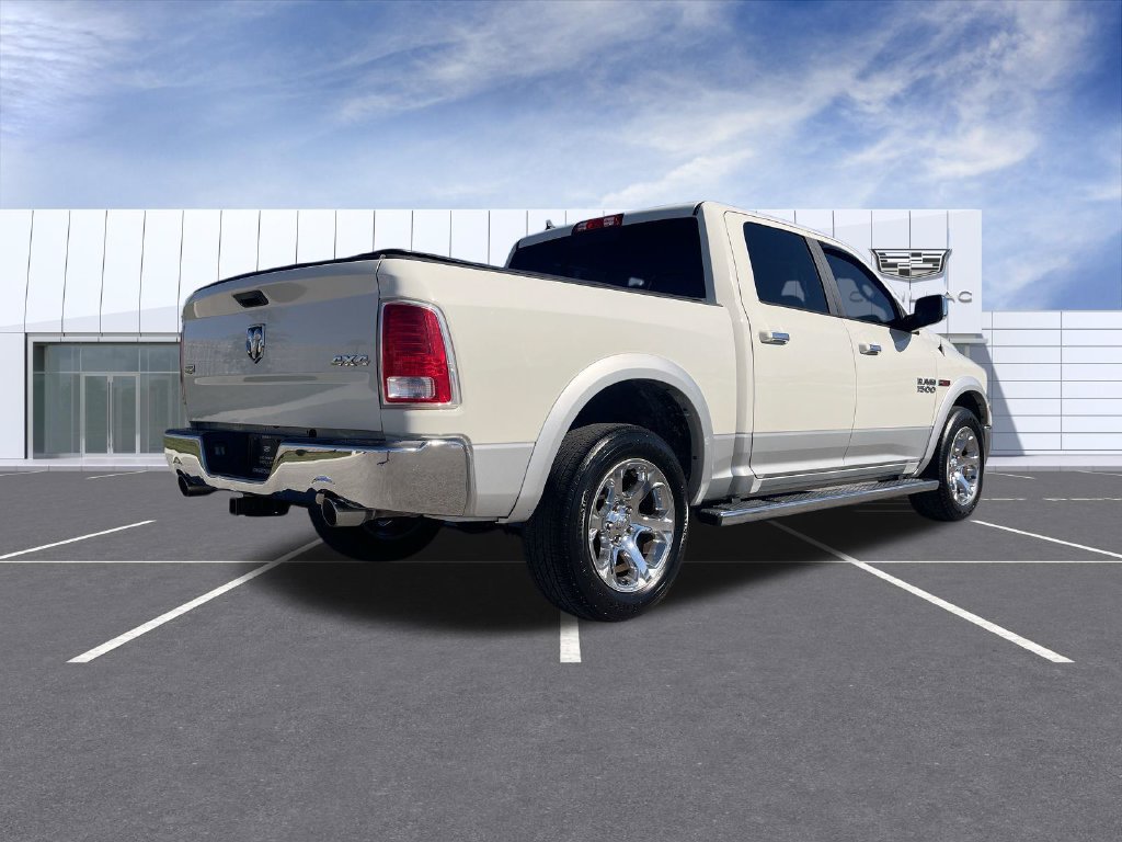 Used 2018 RAM 1500 Laramie w/ Convenience Group AWD/4WD image 8