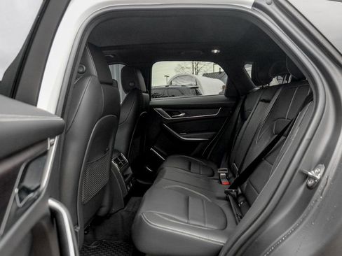 New 2026 Jaguar F-PACE R-Dynamic S image 16