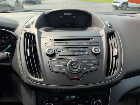 Used 2017 Ford Escape SE AWD/4WD image 11
