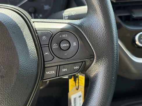 Used 2024 Toyota Corolla LE image 17