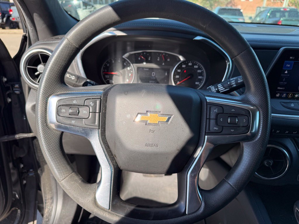 Used 2021 Chevrolet Blazer LT w/ Redline Edition AWD/4WD image 14