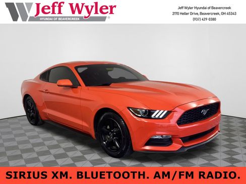 Used 2015 Ford Mustang Coupe image 1